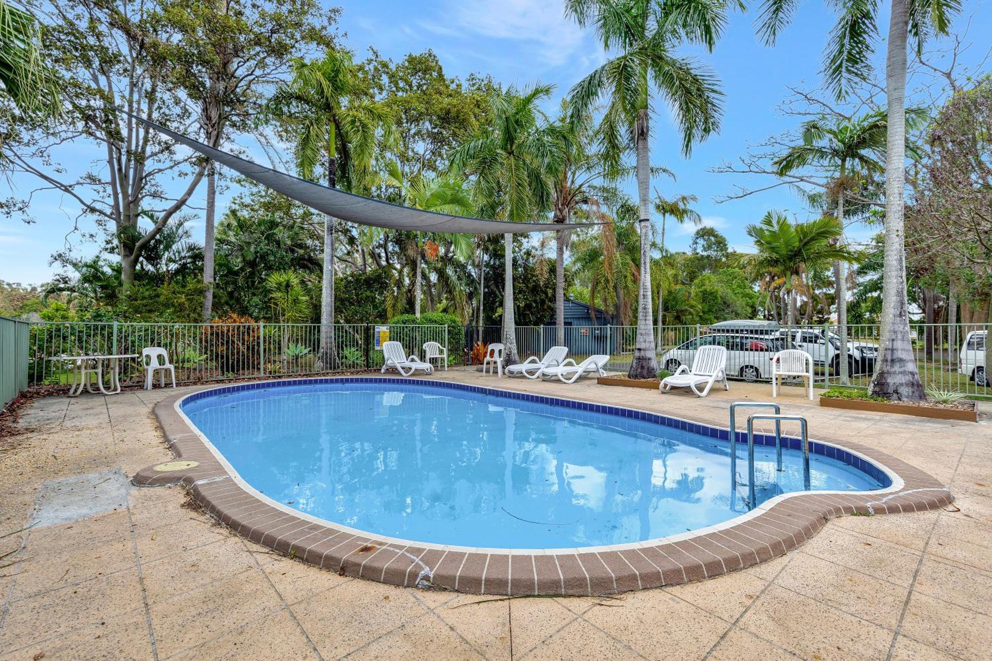 Sanctuary Lakes Fauna Retreat Urangan ภายนอก รูปภาพ
