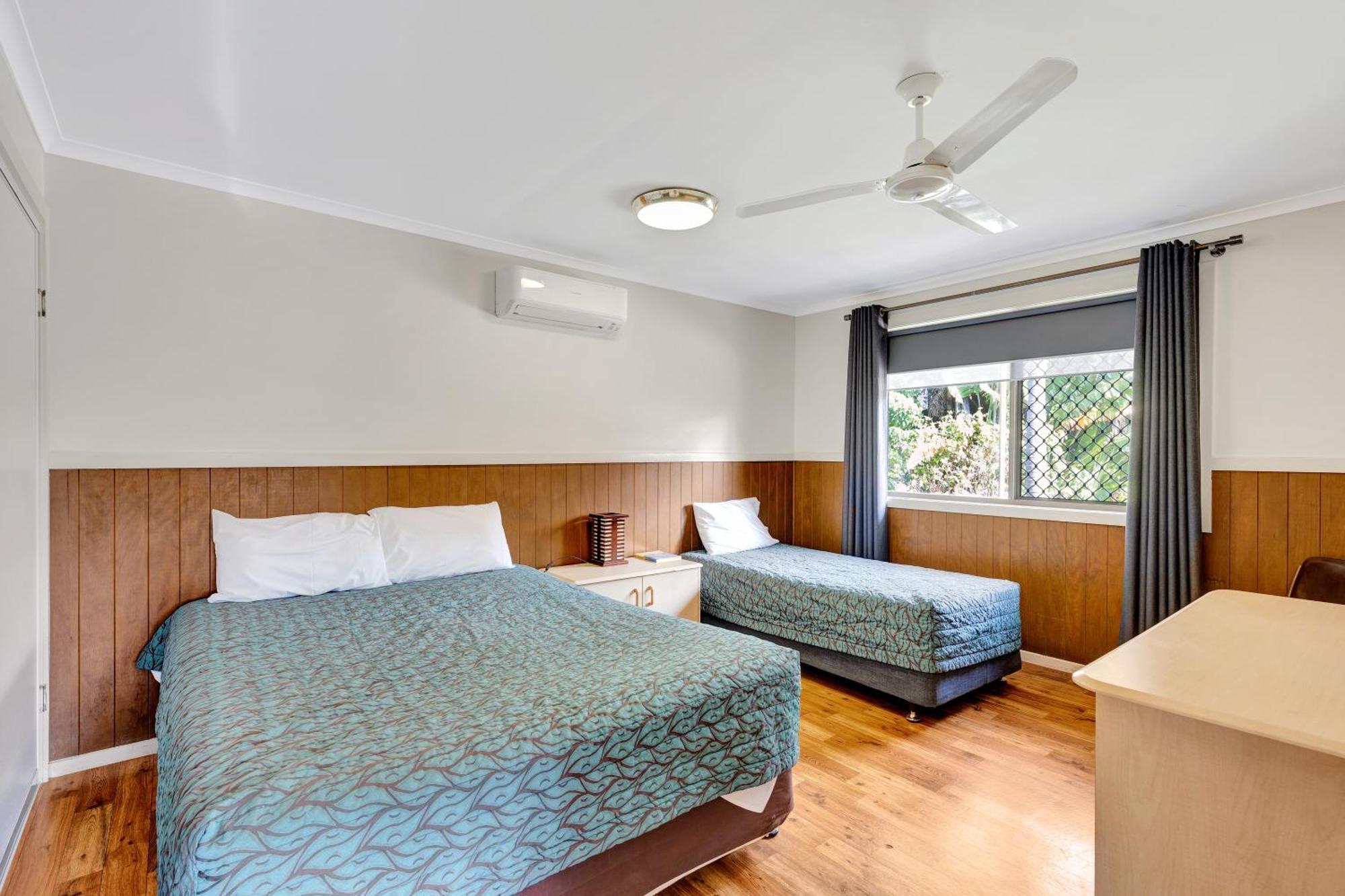 Sanctuary Lakes Fauna Retreat Urangan ภายนอก รูปภาพ