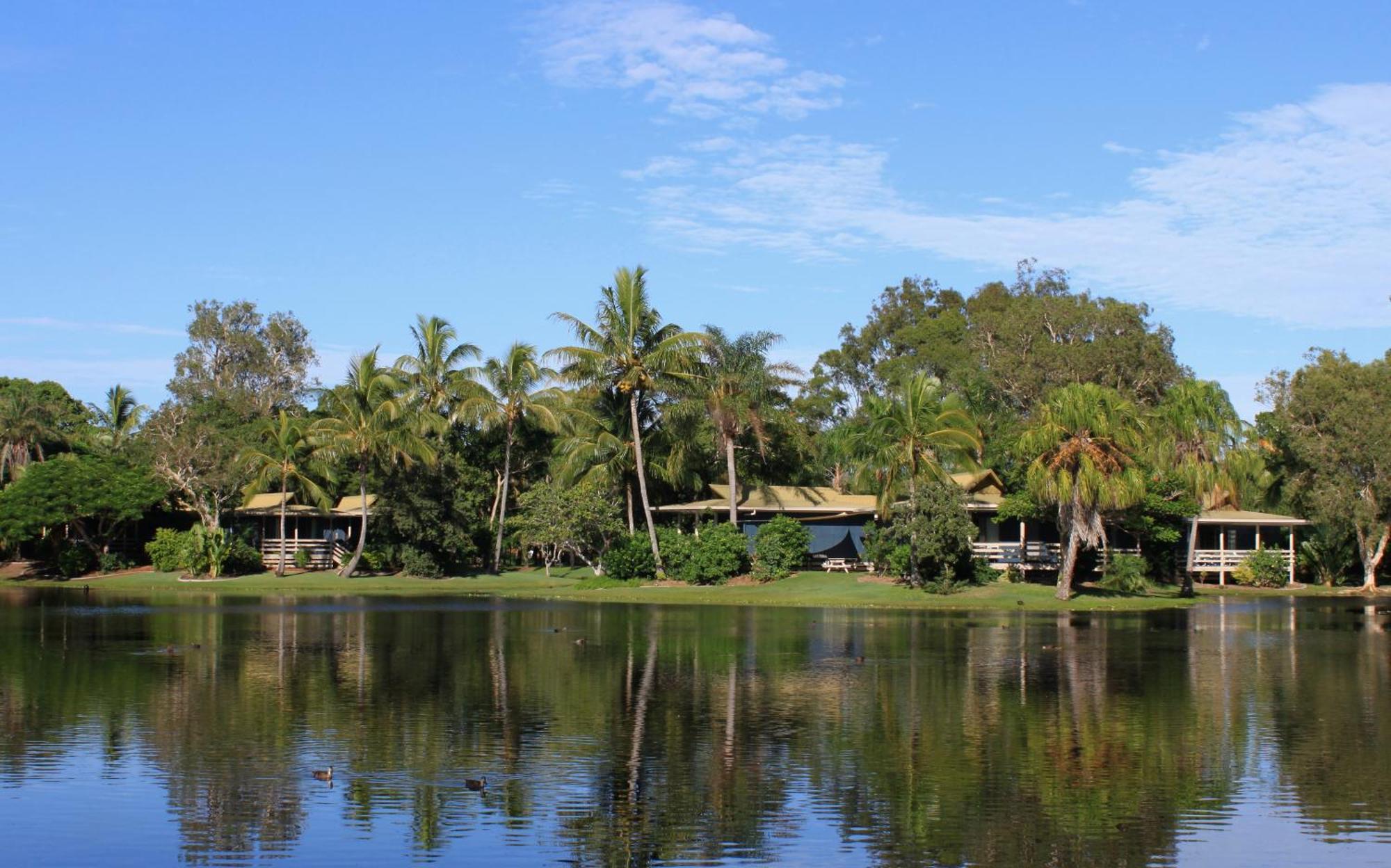 Sanctuary Lakes Fauna Retreat Urangan ภายนอก รูปภาพ